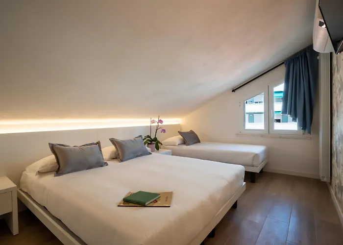 Apartment Pra-tu - Mansarda Moderna 2 - P R A T U R E C C I Group Riccione